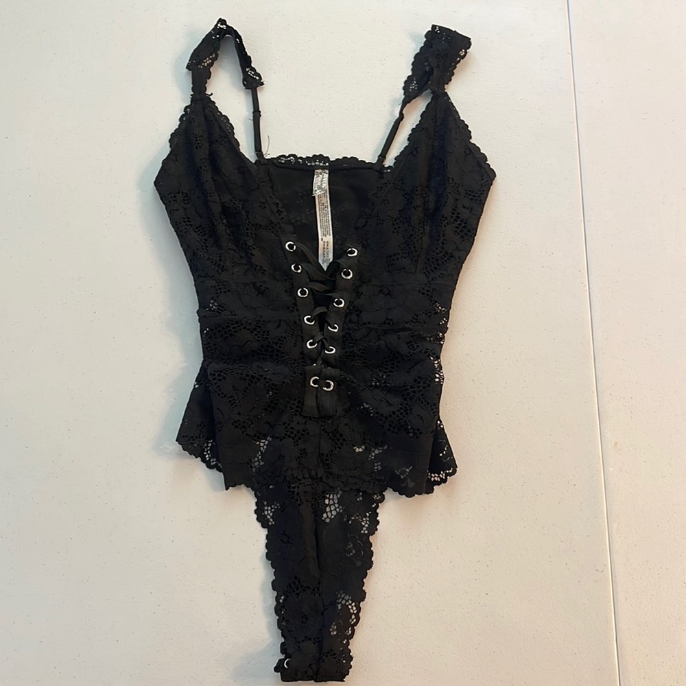 Free People Women’s Lace Bodysuit